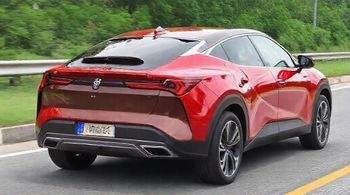 Обзор Lixiang i8: реальные ощущения от управления