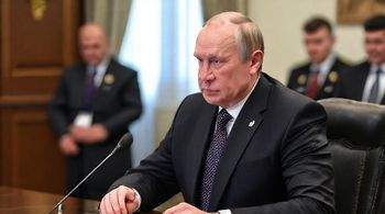 Путин ознакомится с докладом губернатора Мурманской области.